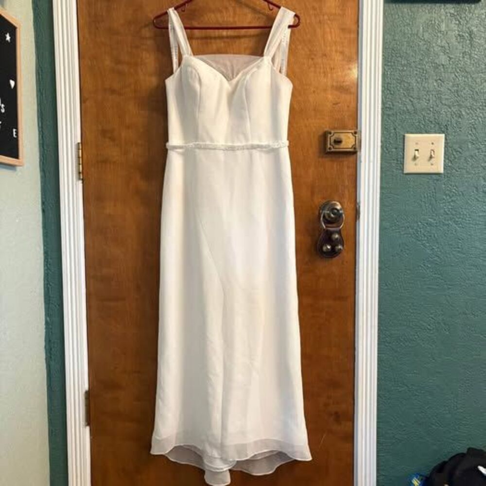 Azazie White Dress Wedding Formal Size WD8 Sheer Back Bead Belt Buttons Classic